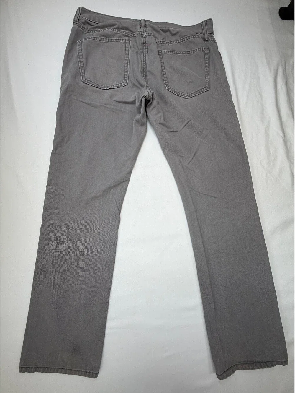 Old Navy Men's Straight Jeans Mid-Rise Zip Fly Medium Wash Size 33 Grey